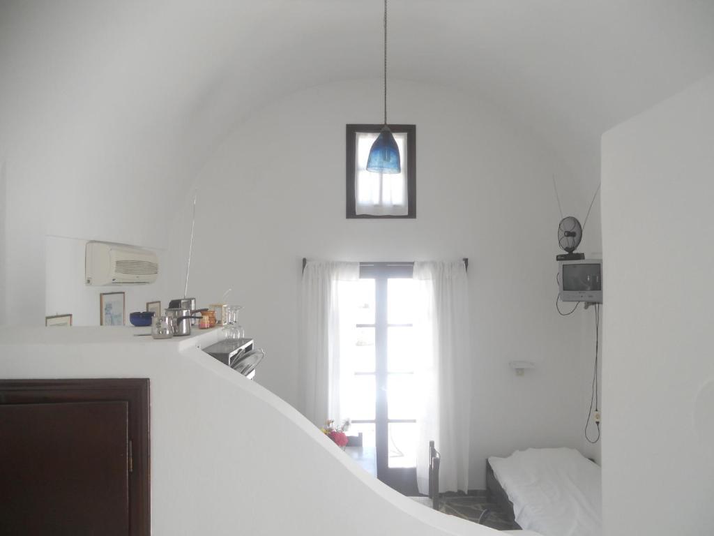 Villa Ostria Kamári Rum bild
