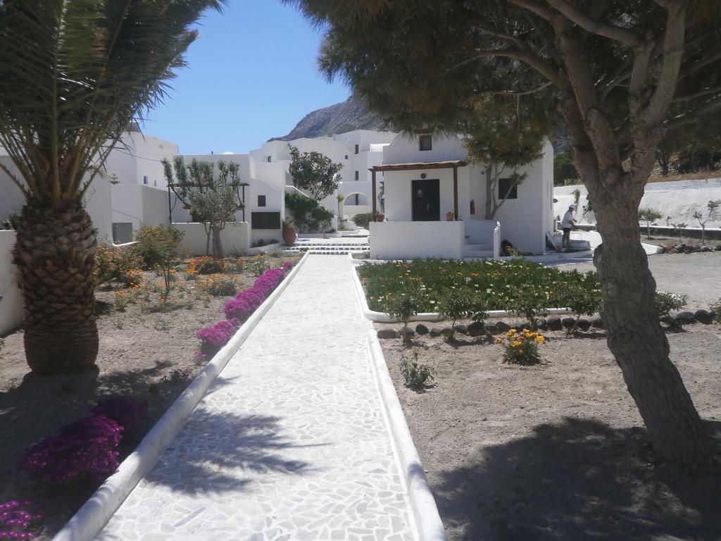 Villa Ostria Kamári Exteriör bild